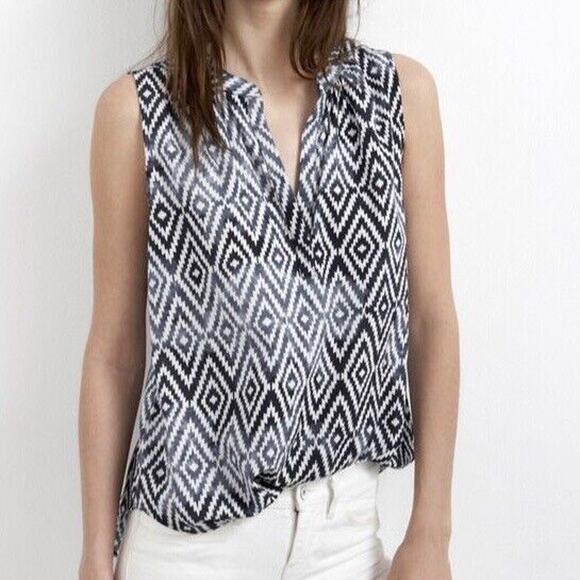 Velvet by Graham & Spencer Dayna Tank Top Sleeveless Blouse Ikat Ombre Size S - Picture 5 of 11